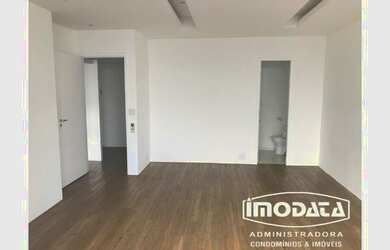 Imagem: O depósito possui 56m² de Área e está localizado em Copacabana