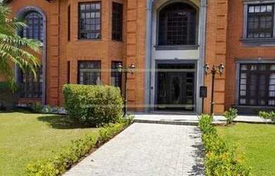 Imagem: A casa em condomínio possui 4 Dormitórios, 5 Banheiros, 5