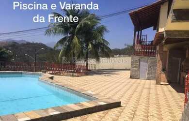 Imagem: A casa em condomínio possui 3 Dormitórios, 2 Banheiros, 5