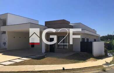 Imagem: A casa em condomínio possui 3 Dormitórios, 3 Banheiros, 4