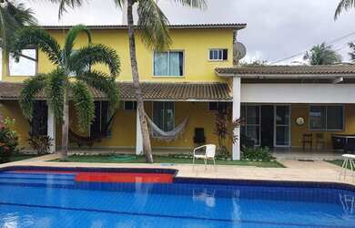 Imagem: A casa possui 5 Dormitórios, 5 Vagas na garagem e está localizado