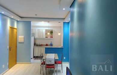 Imagem: O apartamento possui 2 Dormitórios, 2 Banheiros, 1 Vaga na