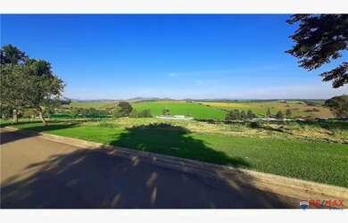 Imagem: O terreno possui 2639m² de Área e está localizado em Loteamento