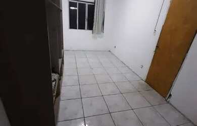 Imagem: A casa possui 2 Dormitórios, 2 Banheiros e 1 Vaga na garagem