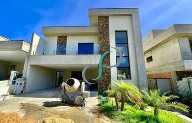 Imagem: A casa em condomínio possui 4 Dormitórios, 5 Banheiros, 2