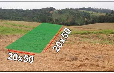 Imagem 9: C51-Lote com ponto de água e plaino em Nazare Paulista