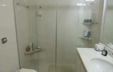 Imagem 12: Quarto e Sala perto Praia com Piscina amp Garagem