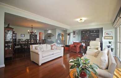 Imagem: O apartamento possui 2 Dormitórios, 4 Banheiros, 2 Vagas na