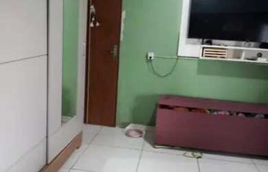 Imagem: A casa possui 2 Dormitórios, 1 Banheiro, 1 Vaga na garagem