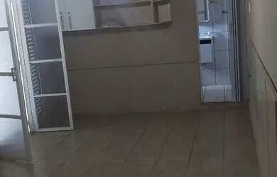 Imagem 2: Sobtado. 300m² de Área, 2 Vagas na garageme4 Dormitórios