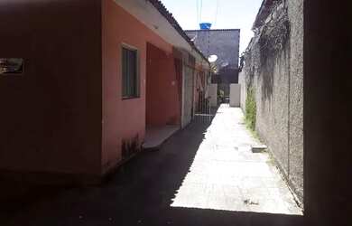 Imagem: A casa em condomínio possui 2 Dormitórios, 1 Banheiro, 1 Vaga