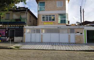 Imagem: A casa possui 3 Dormitórios, 3 Banheiros, 150m² de Área e