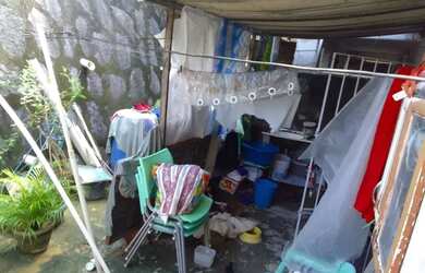 Imagem: A casa possui 3 Dormitórios, 1 Banheiro e está localizado