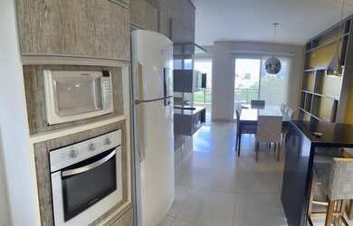 Imagem: O apartamento possui 3 Dormitórios, 2 Banheiros, 3 Vagas na