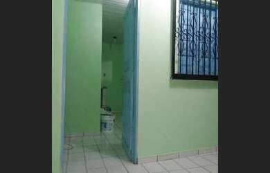 Imagem: A kitnet possui 1 Dormitório e 1 Banheiro e está localizado