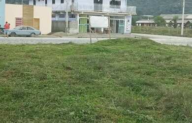 Imagem: O terreno está localizado em Urubici, SC à venda por R$570.000