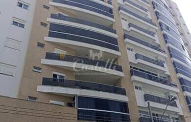 Imagem: O apartamento possui 3 Dormitórios, 1 Banheiro, 2 Vagas na