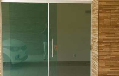 Imagem 1: CASA EM SENADOR CANEDO EM OTIMA LOCALIZAÇÃO SOZINHA NO LOTE