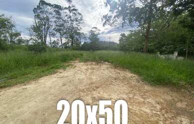 Imagem 3: C51-Lote com ponto de água e plaino em Nazare Paulista