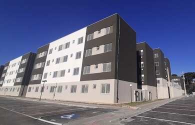 Imagem: O apartamento possui 2 Dormitórios, 1 Banheiro, 1 Vaga na garagem