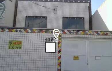 Imagem: A casa possui 3 Dormitórios, 1 Banheiro, 5 Vagas na garagem