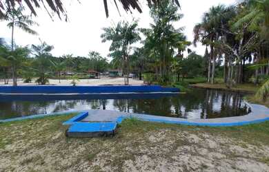 Imagem: O terreno possui 600m² de Área e está localizado em Colônia