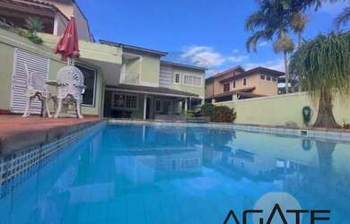 Imagem 1: Agatê Imóveis vende Maravilhosa Casa em Condomínio com 370m² por R...