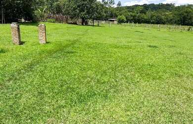 Imagem 1: jt- Vende- se terreno para você e sua família