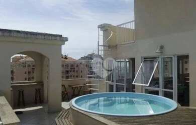 Imagem: O apartamento na cobertura à venda possui 5 Dormitórios, 3