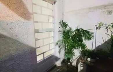 Imagem: A casa em condomínio possui 1 Banheiro, Imóvel novo e está