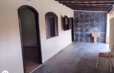 Imagem 4: Casas e terrenos na região dos lagos