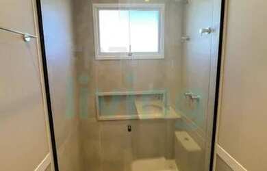 Imagem: O apartamento possui 2 Dormitórios, 3 Banheiros, 2 Vagas na