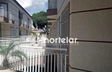 Imagem: A casa em condomínio possui 3 Dormitórios, 3 Banheiros, 3