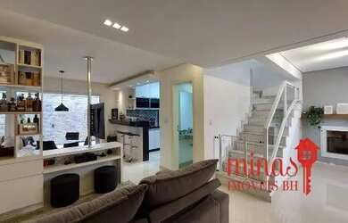 Imagem: A casa em condomínio possui 3 Dormitórios, 2 Banheiros, 4