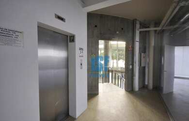 Imagem: O depósito possui 1.970m² de Área e está localizado em