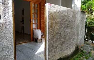 Imagem: A kitnet possui 1 Dormitório, 1 Banheiro e 1 Vaga na garagem