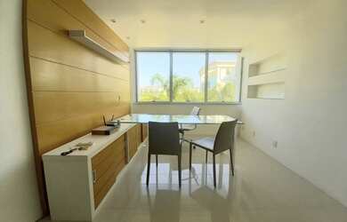 Imagem: O depósito possui 1 Vaga na garagem, 27m² de Área e está