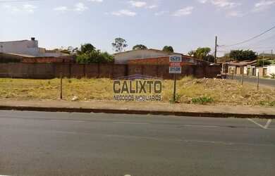 Imagem: O terreno possui 500m² de Área e está localizado em Centro