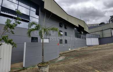 Imagem: O depósito possui 4.000m² de Área e está localizado em