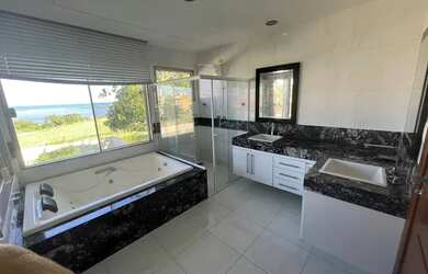 Imagem 3: Linda casa com fino acabamento à Venda no Condomínio Vista da Lagoa...