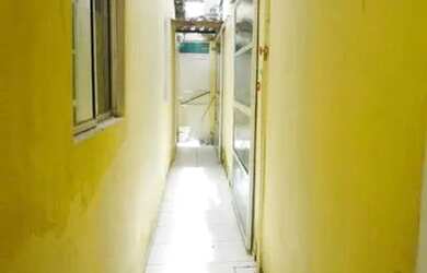 Imagem: A casa possui 5 Dormitórios, 4 Banheiros e está localizado