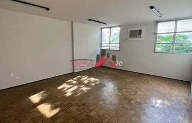 Imagem: O depósito possui 44m² de Área e está localizado em Cidade