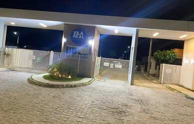 Imagem: A casa em condomínio possui 2 Dormitórios, 1 Banheiro, 2 Vagas