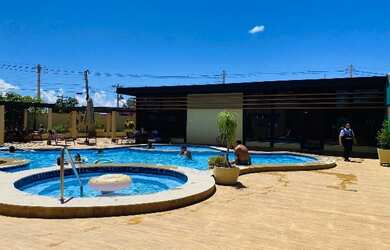 Imagem: A kitnet possui 1 Dormitório, 1 Banheiro, 1 Vaga na garagem