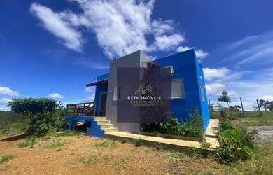 Imagem: A casa em condomínio possui 2 Dormitórios, 2 Banheiros, 5