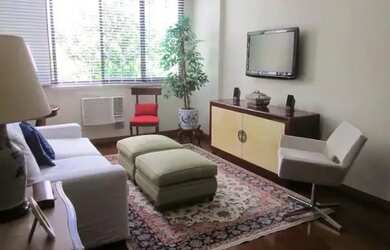 Imagem: O apartamento possui 1 Dormitório, 1 Vaga na garagem e está