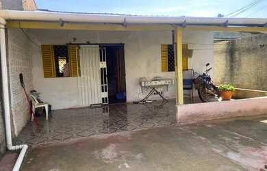 Imagem 6: Casa,Lagoinha $110,00. Varanda, 2 Vagas na garageme3 Dormitórios