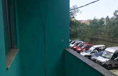 Imagem: A casa possui 2 Dormitórios, 1 Banheiro e está localizado