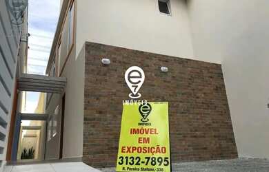 Imagem: A casa possui 2 Dormitórios, 2 Banheiros, 1 Vaga na garagem