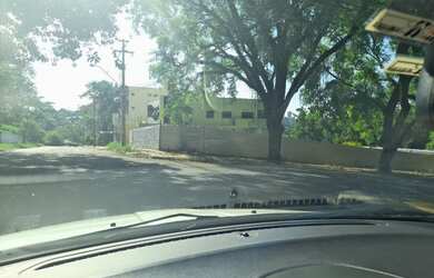 Imagem: O terreno possui 600m² de Área e está localizado em Centro